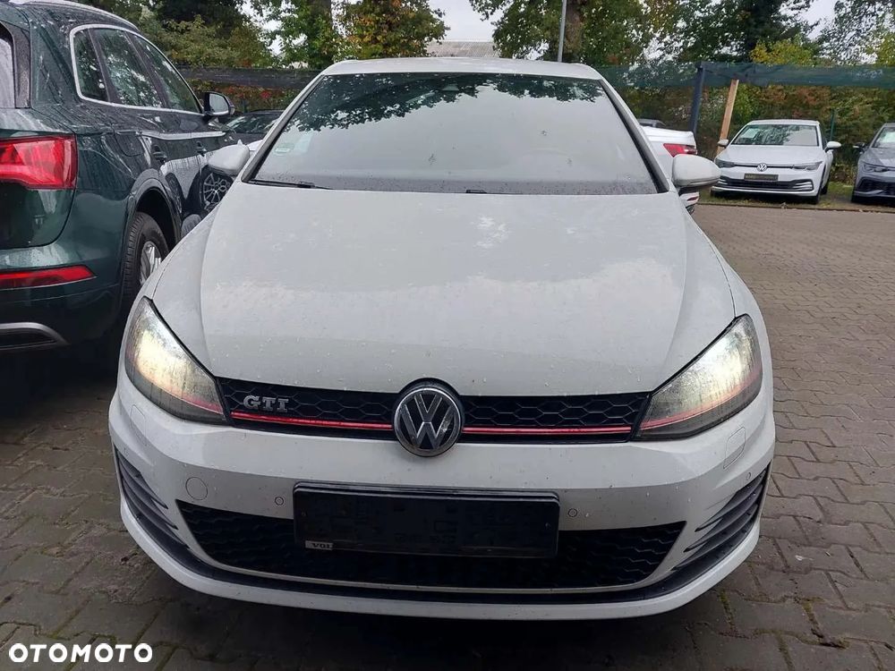 Volkswagen Golf VII 2.0 TSI BMT GTI - 3