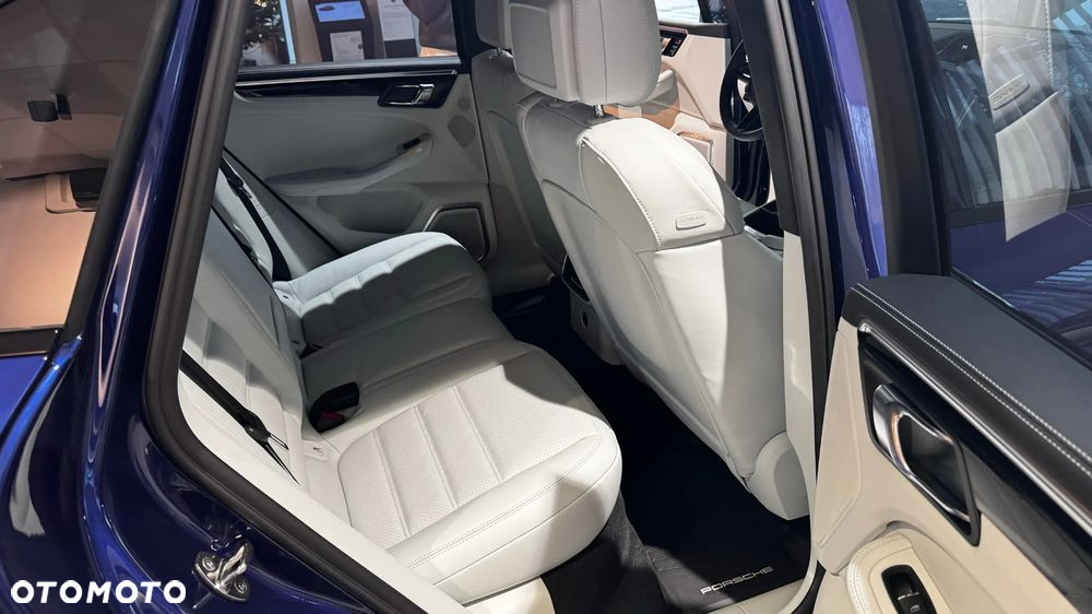 Porsche Macan S - 17