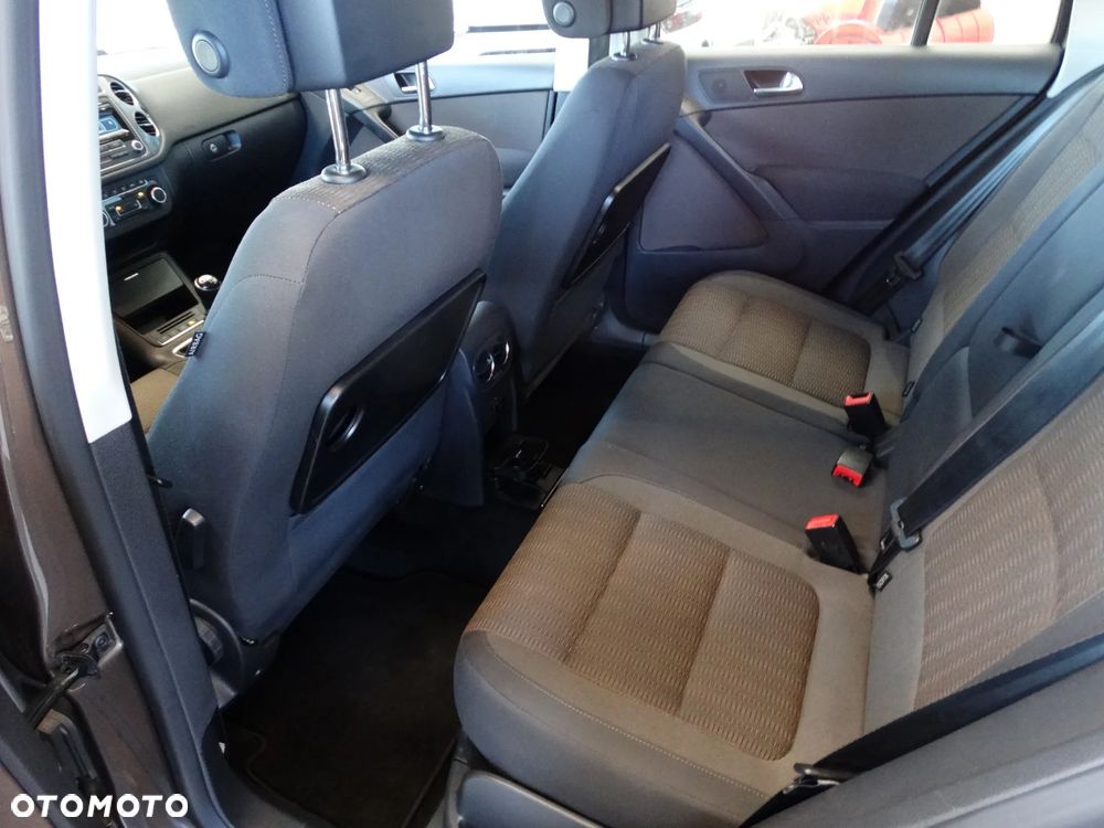 Volkswagen Tiguan 1.4 TSI Perfectline - 28