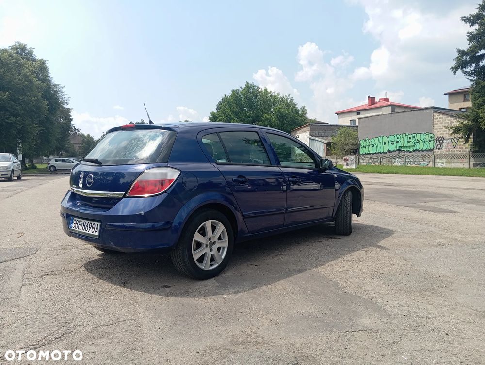 Opel Astra - 3
