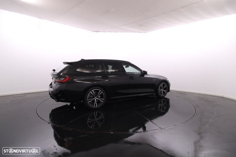 BMW 320 d Pack Desportivo M Auto - 8