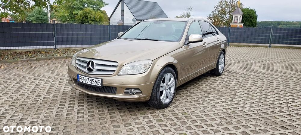Mercedes-Benz Klasa C - 31