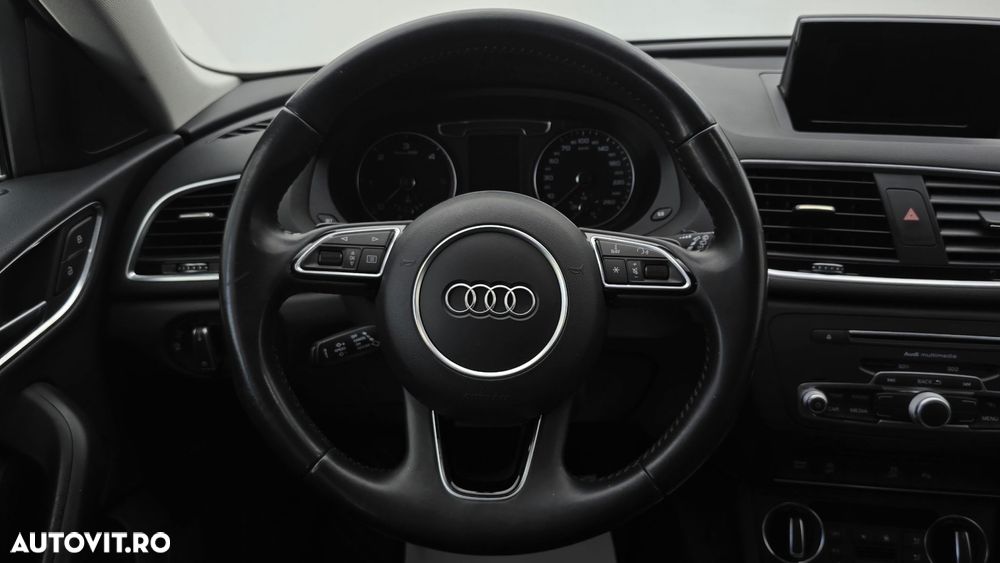 Audi Q3 2.0 TDI Quattro Stronic Design - 15