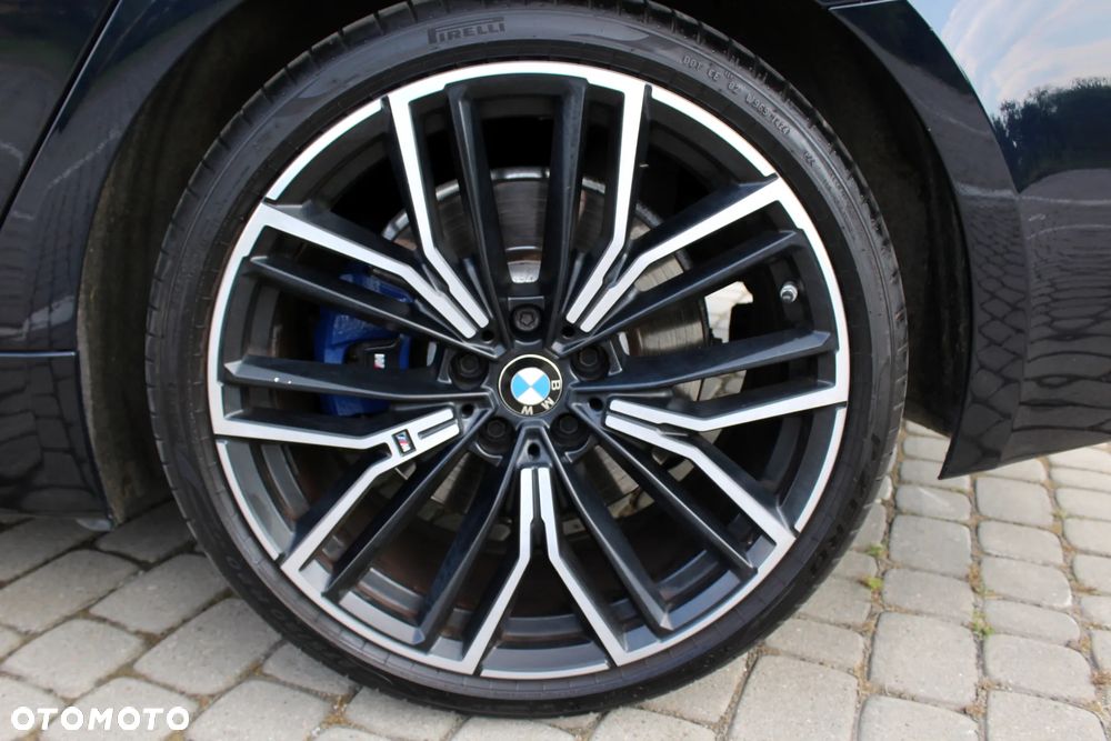 BMW Seria 5 520d xDrive M Sport sport - 38