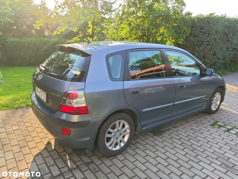 Honda Civic 1.6i ES - 6