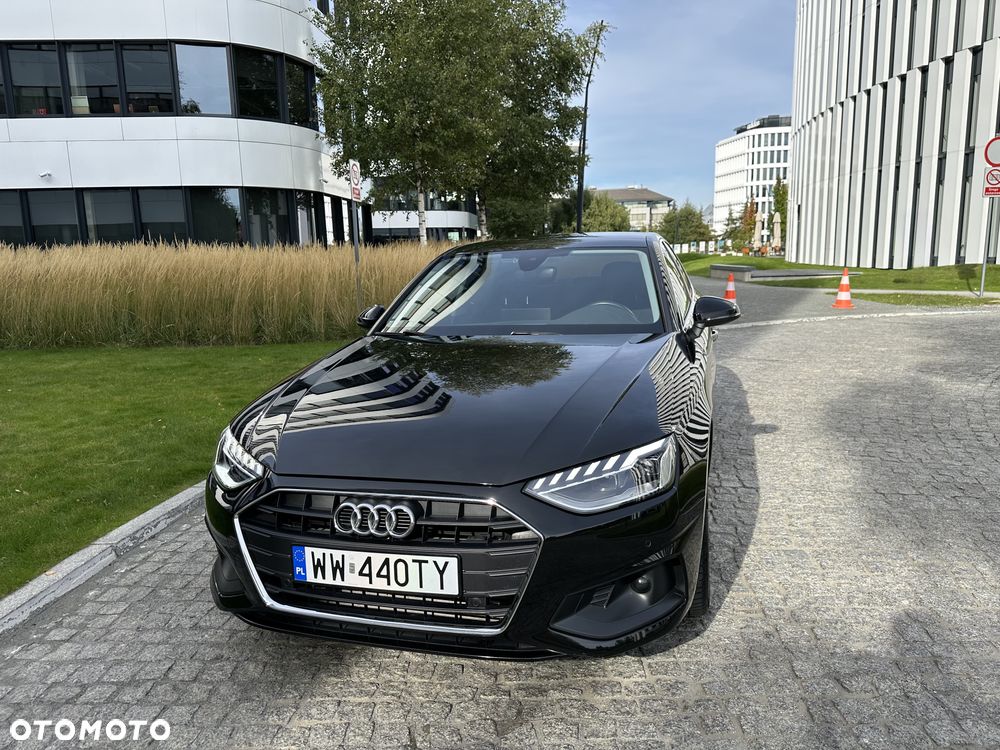 Audi A4 - 4