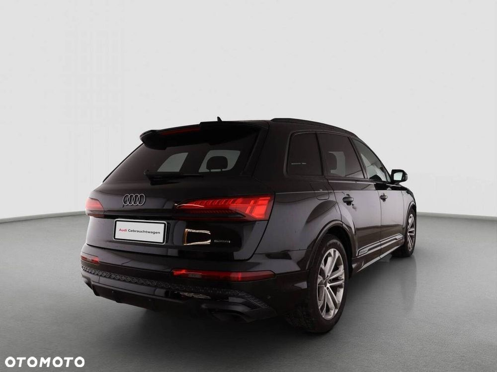 Audi Q7 - 6