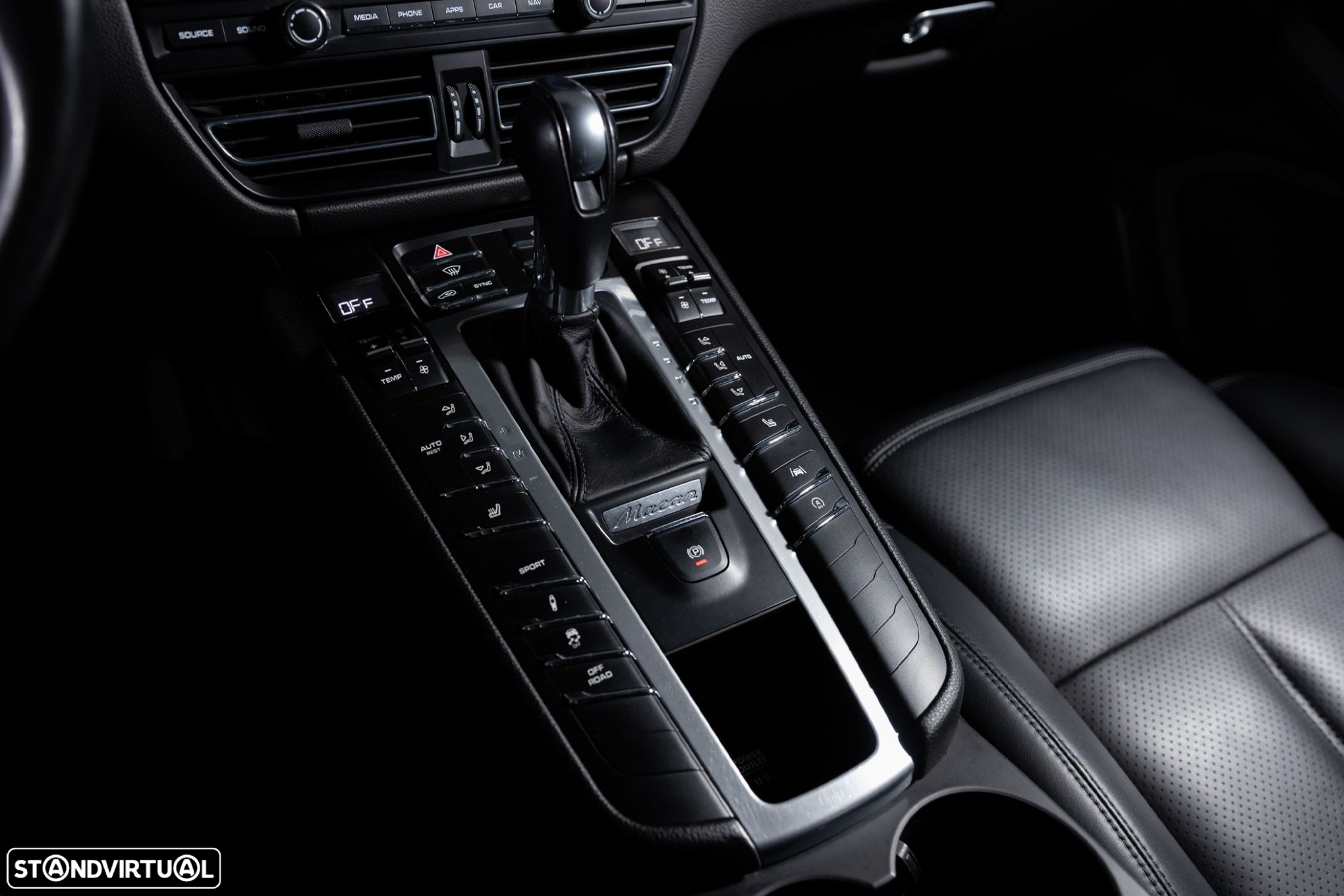 Porsche Macan Standard - 25