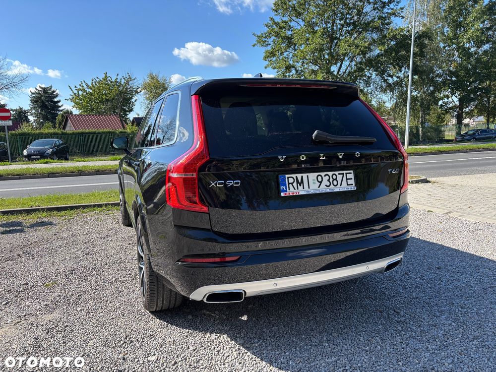 Volvo XC 90 T6 AWD Geartronic Momentum - 4