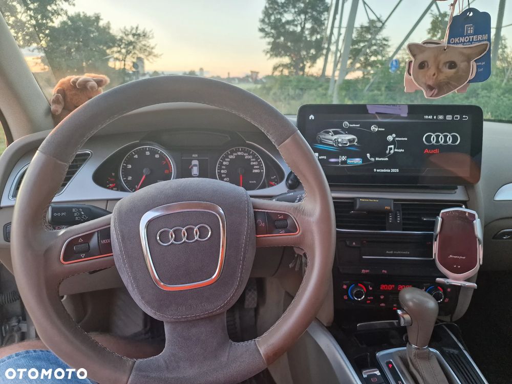 Audi A4 Avant 2.0 TFSI Quattro S tronic - 13