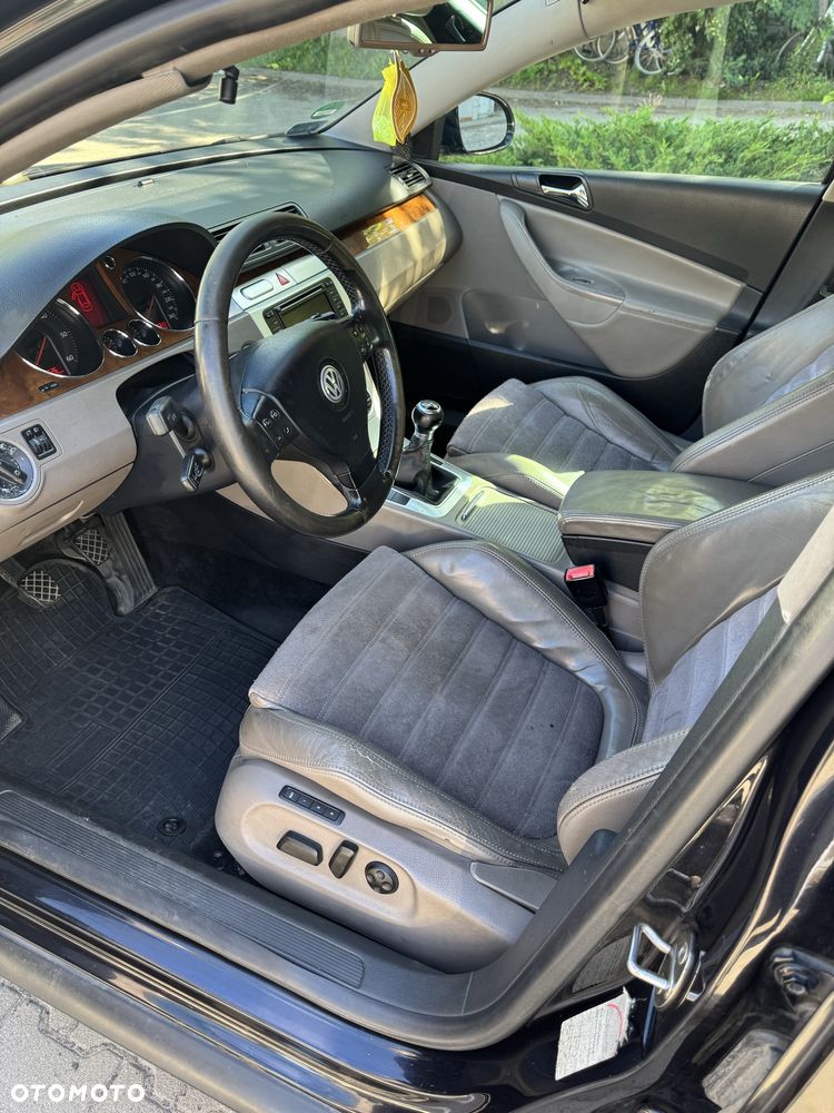 Volkswagen Passat - 7