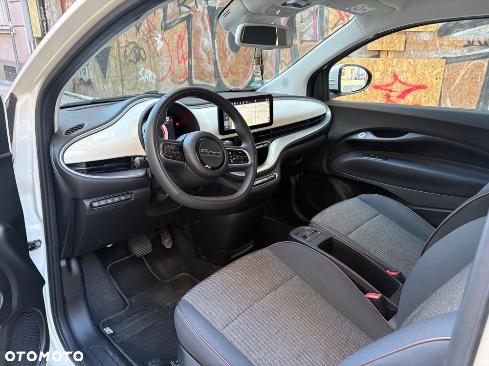 Fiat 500e La Prima - 26