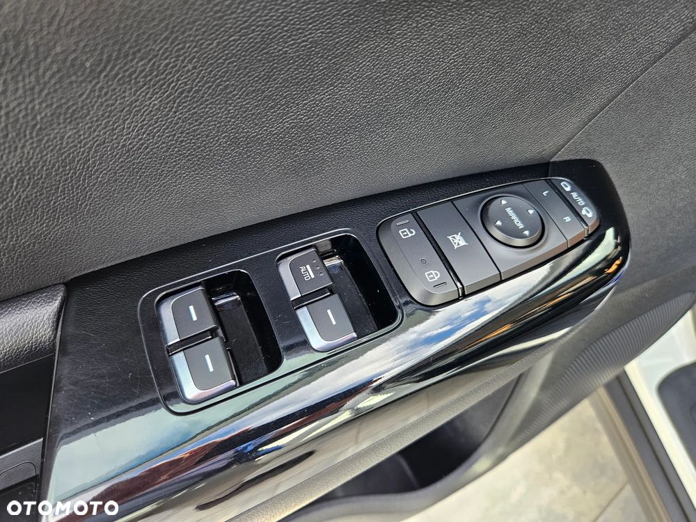 Kia Sportage - 13
