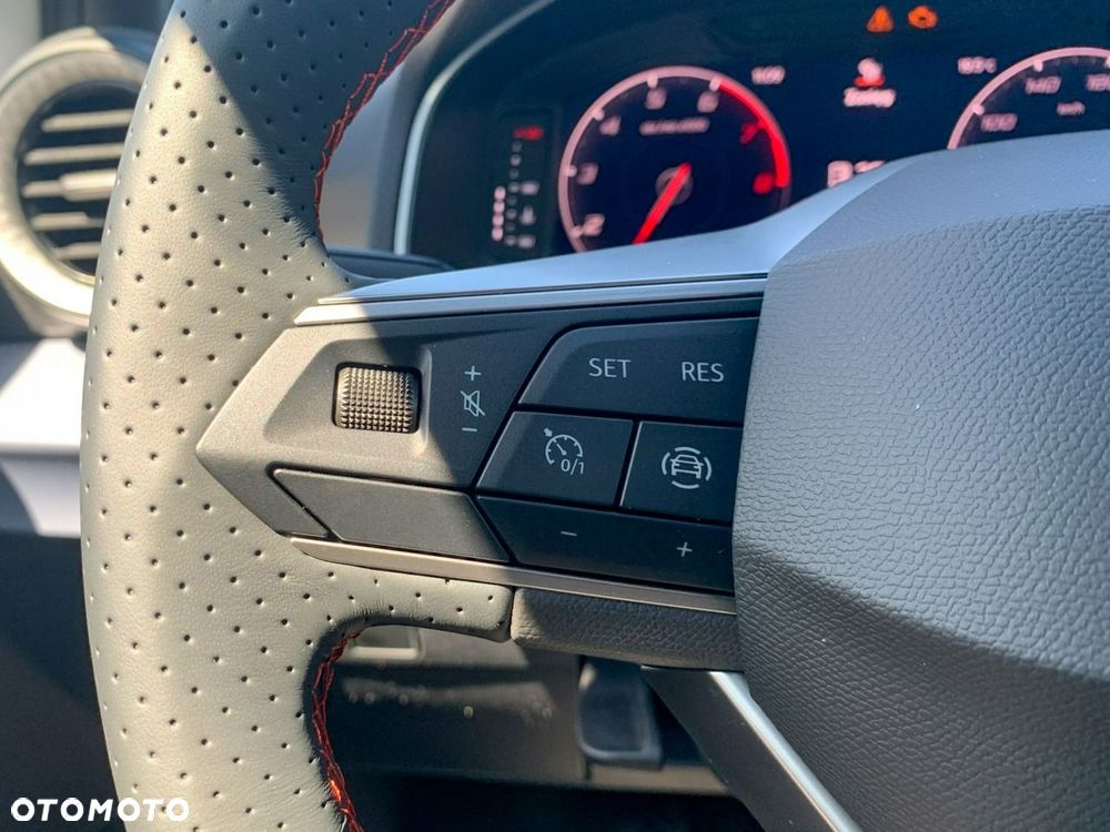 Seat Arona - 12