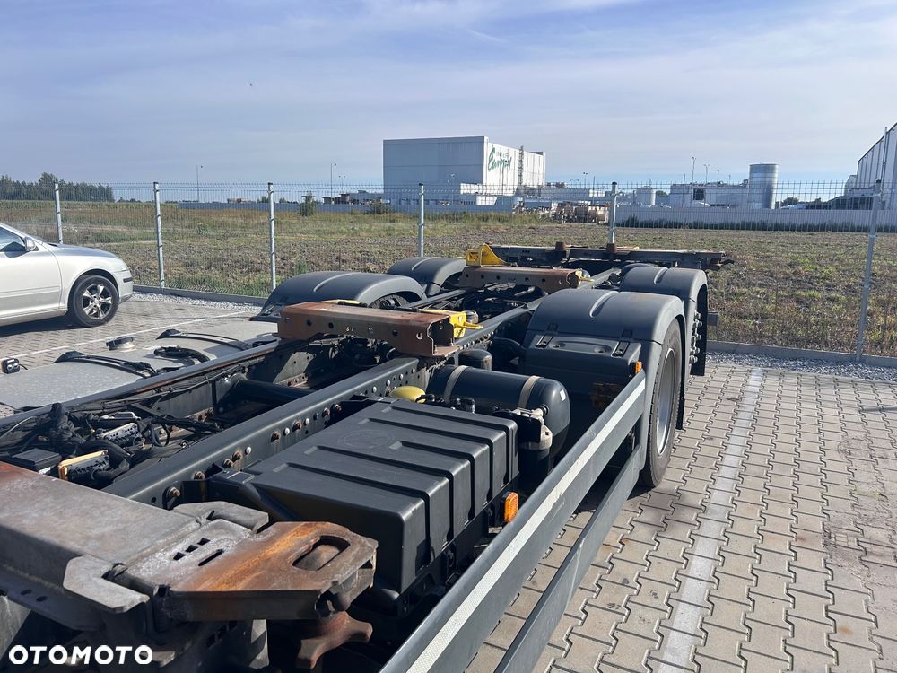 MAN TGX 26.470 6x2-2 BDF - 4