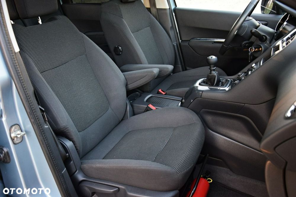 Peugeot 5008 - 39