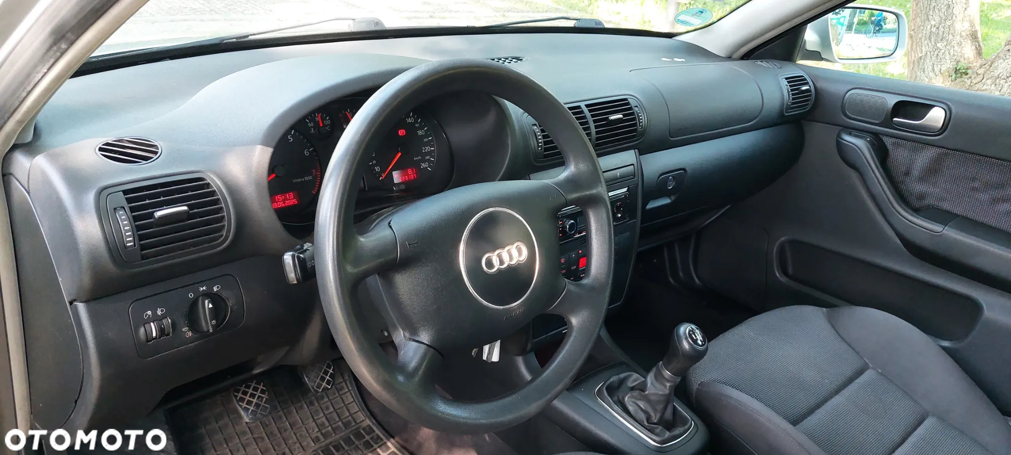 Audi A3 1.6 Ambiente - 28