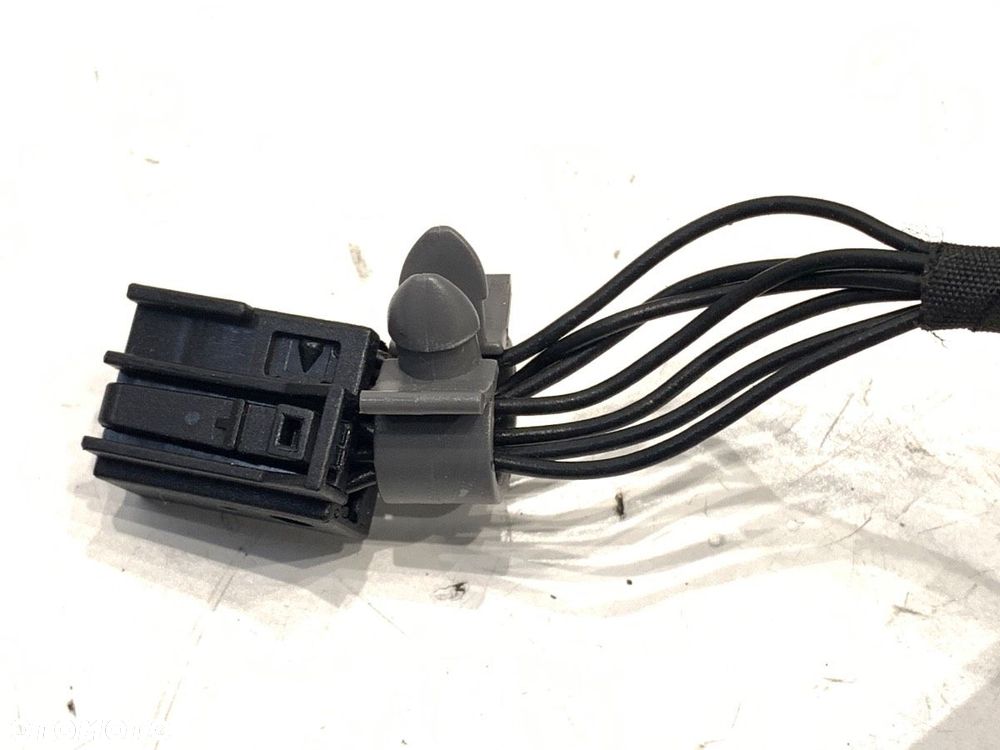 LUSTERKO LEWY  MERCEDES-BENZ KLASA C T-Model (S204) 2007 - 2014 C 200 Kompressor (204.241) 135 kW - 6