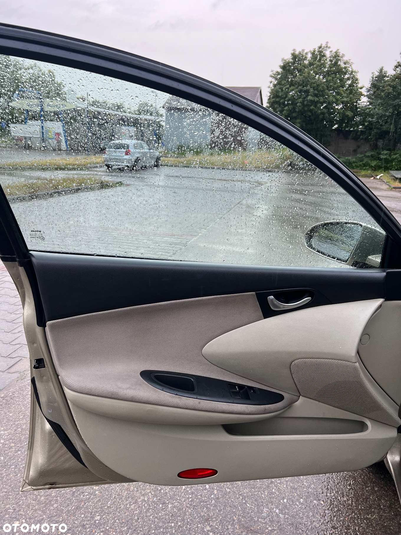 Nissan Primera - 10