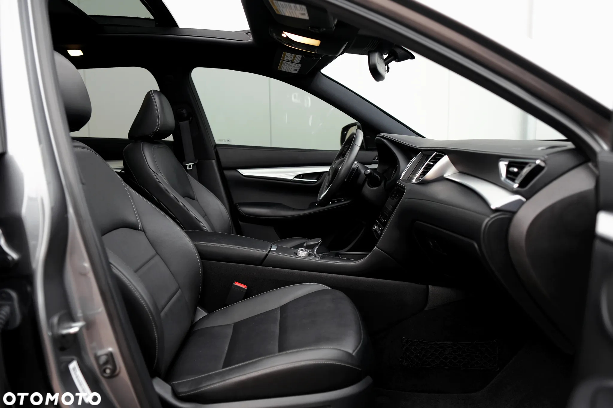 Infiniti QX50 - 22