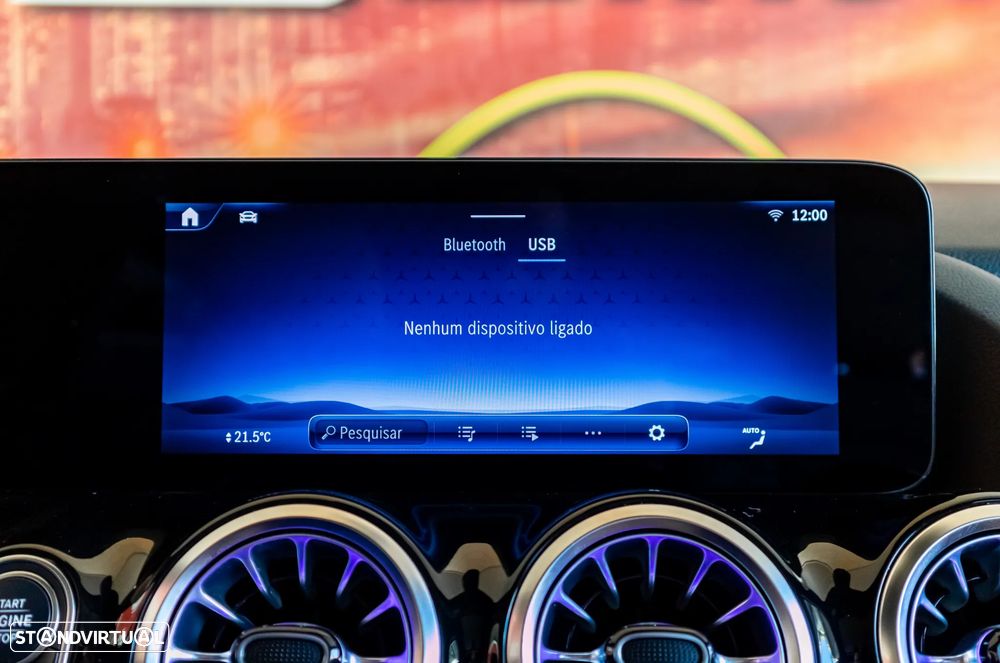 Mercedes-Benz GLA 180 d Progressive - 25