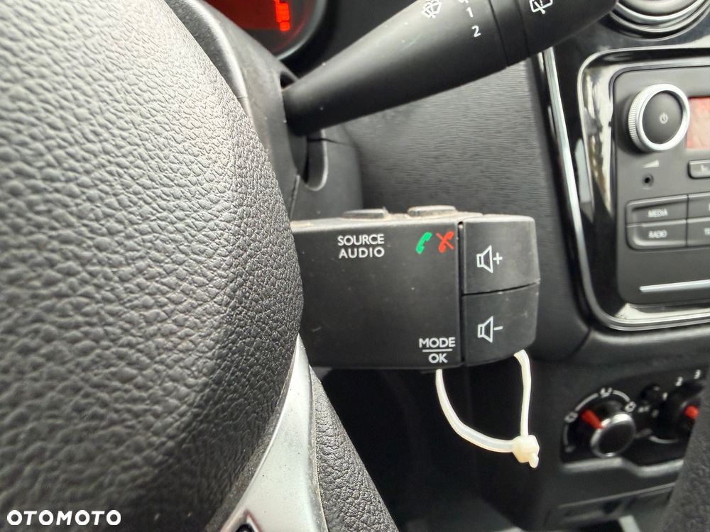 Dacia Dokker 1.5 Blue dCi Laureate - 13