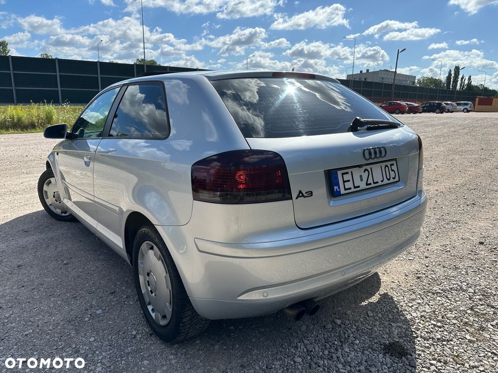 Audi A3 1.8 TFSI Ambition S tronic - 2