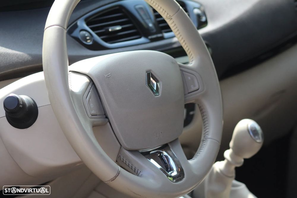Renault Grand Scénic 1.5 dCi Dynamique S SS - 22