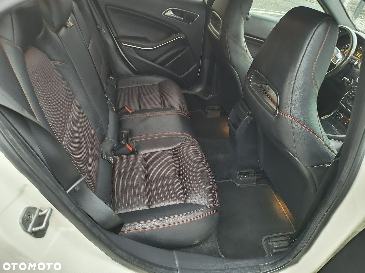 Mercedes-Benz Klasa A 200 d 7G-DCT - 15
