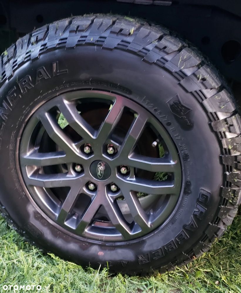 Ford Ranger - 26