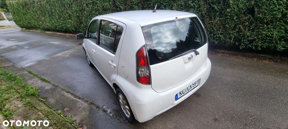 Daihatsu Sirion 1.3 CooLine - 13