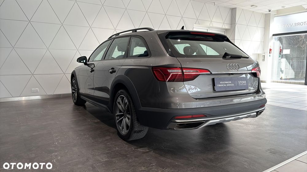 Audi A4 Allroad - 4