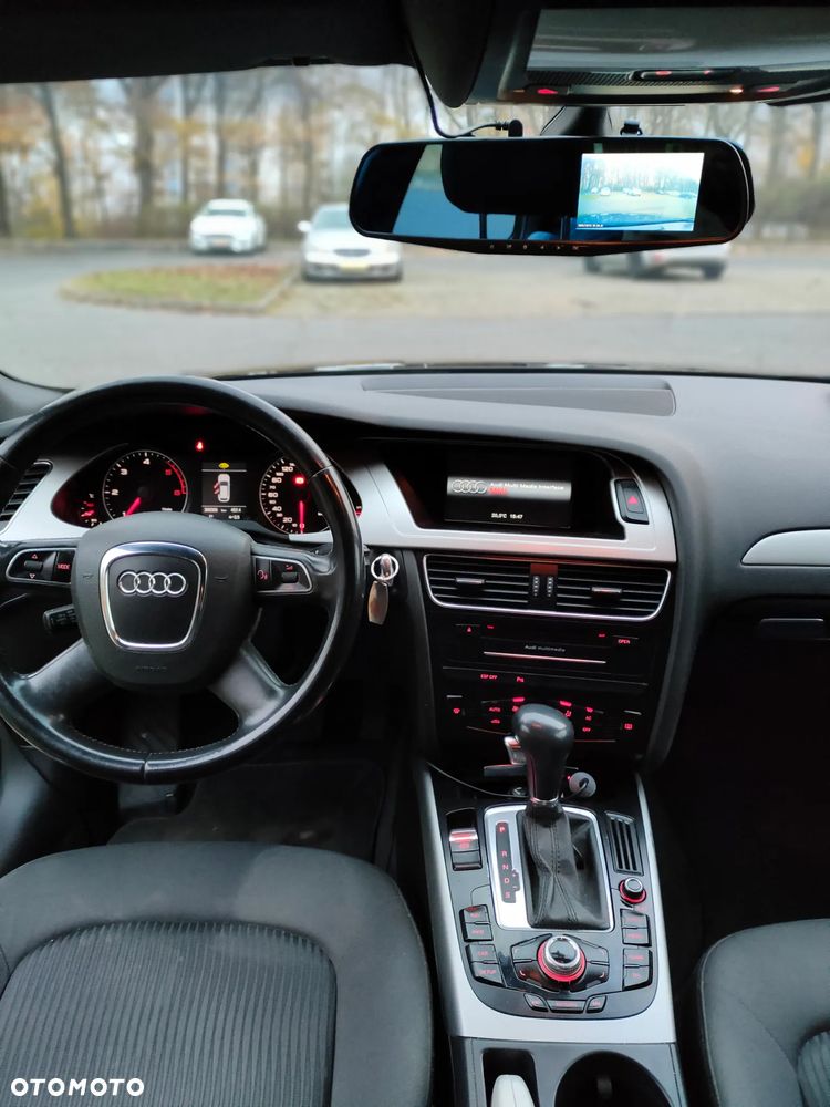 Audi A4 Avant 2.0 TDI Multitronic - 6