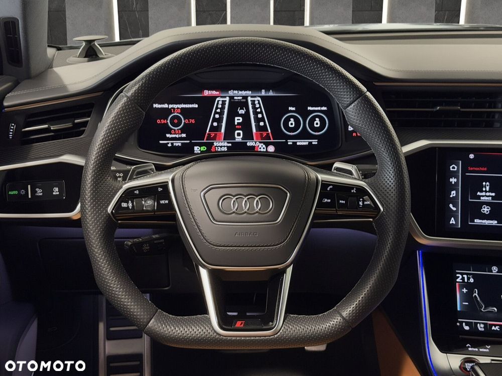 Audi RS6 Avant - 11