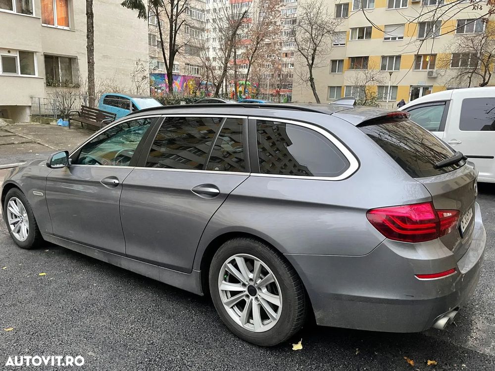 BMW Seria 5 518d Aut. - 9