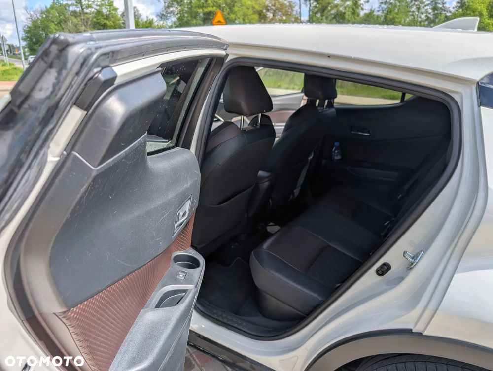 Toyota C-HR - 7