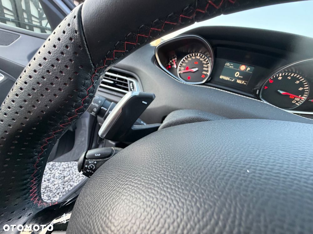 Peugeot 308 PureTech 225 EAT8 Stop & Start GT - 31
