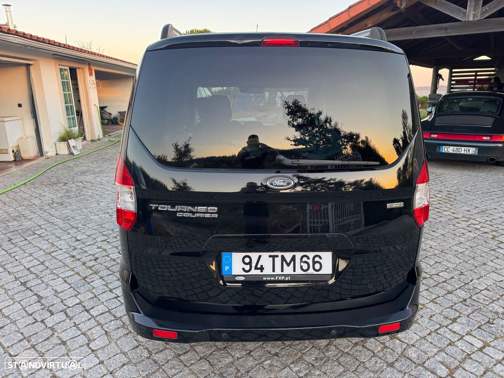 Ford Tourneo Courier - 7