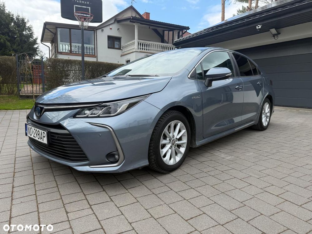 Toyota Corolla - 12