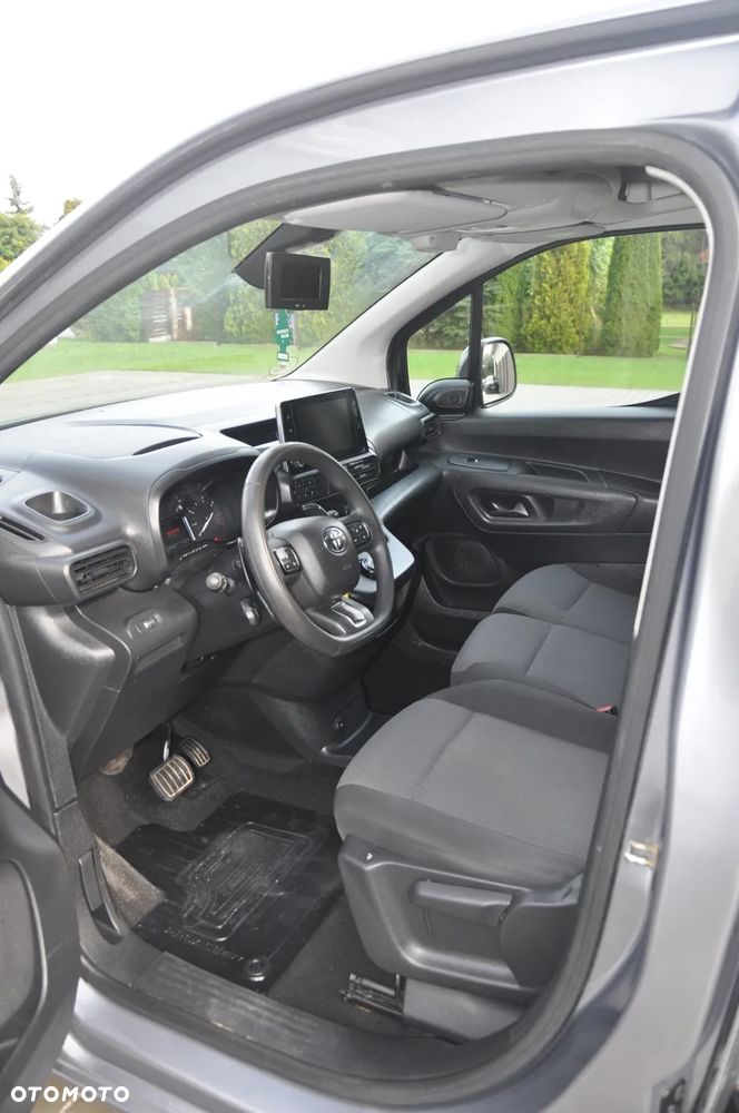 Toyota PROACE CITY - 21