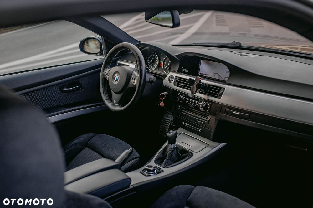 BMW Seria 3 330d - 13