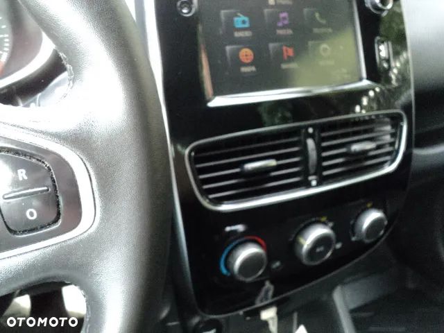 Renault Clio - 7