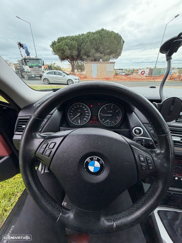 BMW X1 18 d sDrive - 22