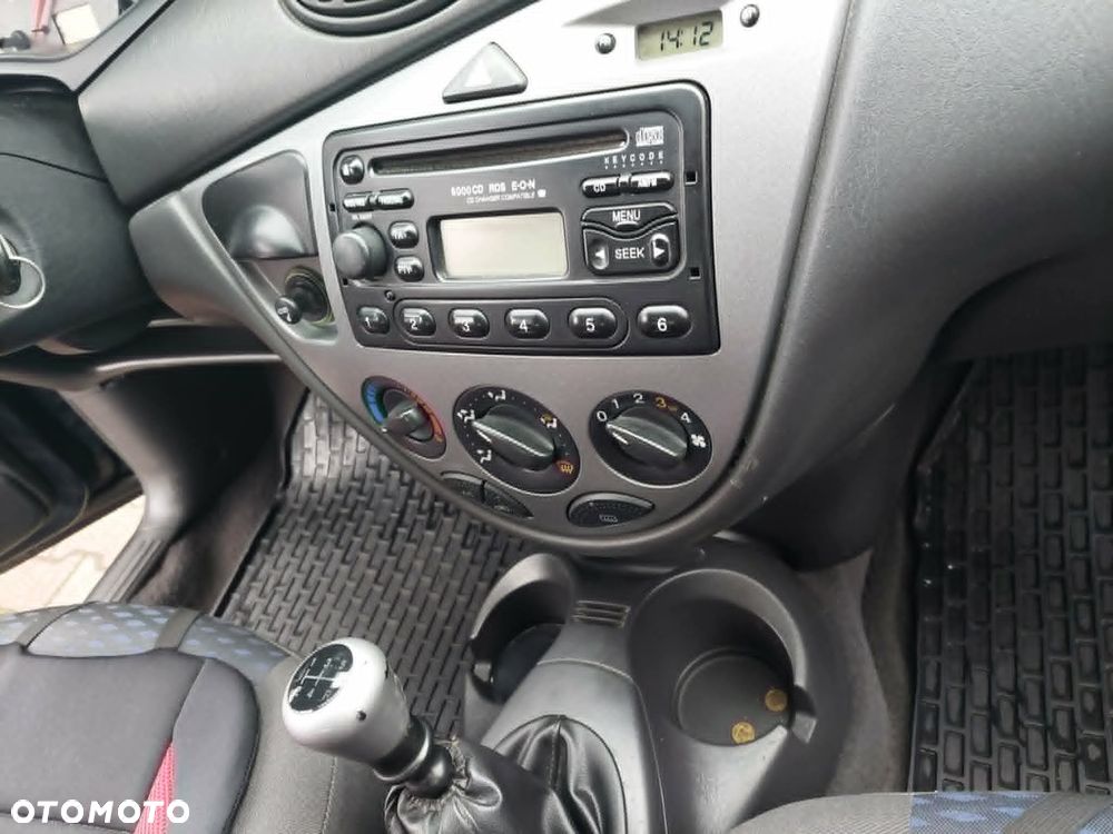 Ford Focus - 5