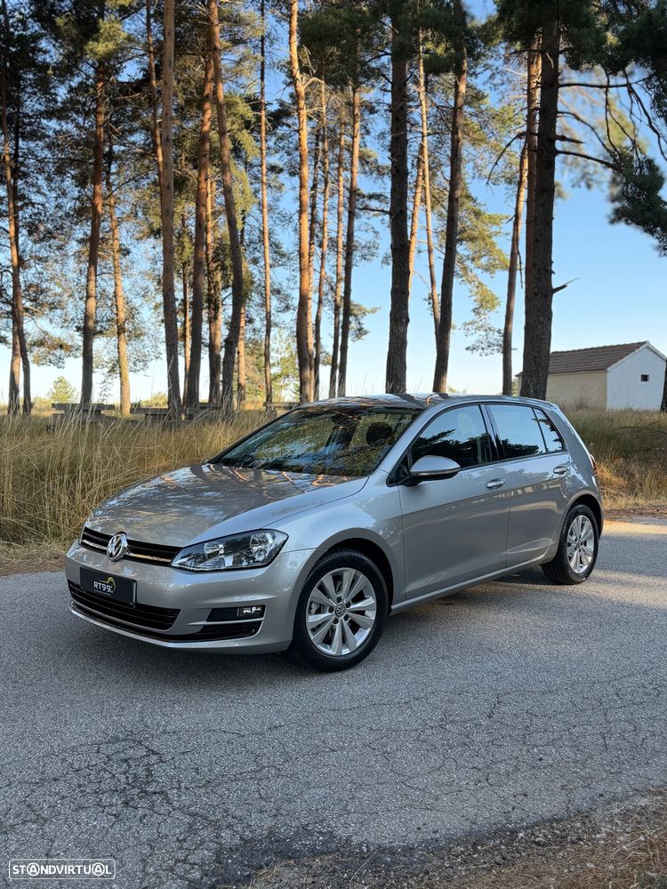 VW Golf 1.2 TSi Confortline BlueMotion - 2