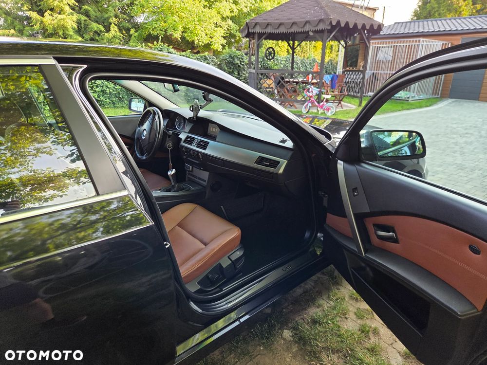 BMW Seria 5 520d - 6