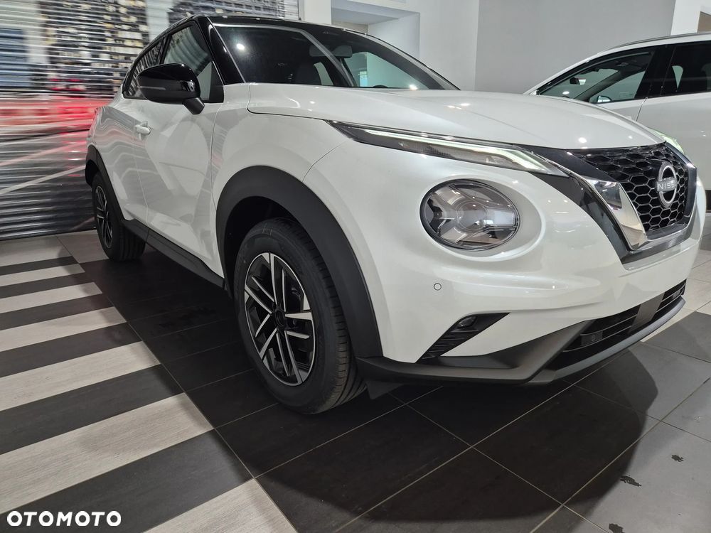 Nissan Juke 1.0 DIG-T N-Connecta DCT - 4