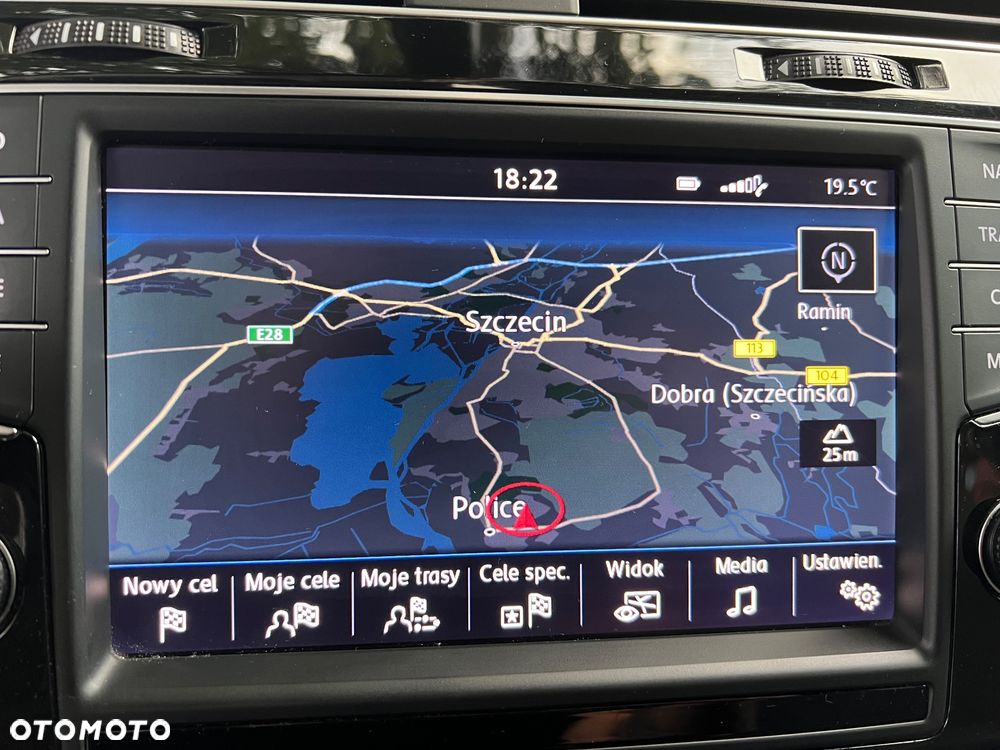 Volkswagen Golf 2.0 TDI (BlueMotion Technology) Highline - 13
