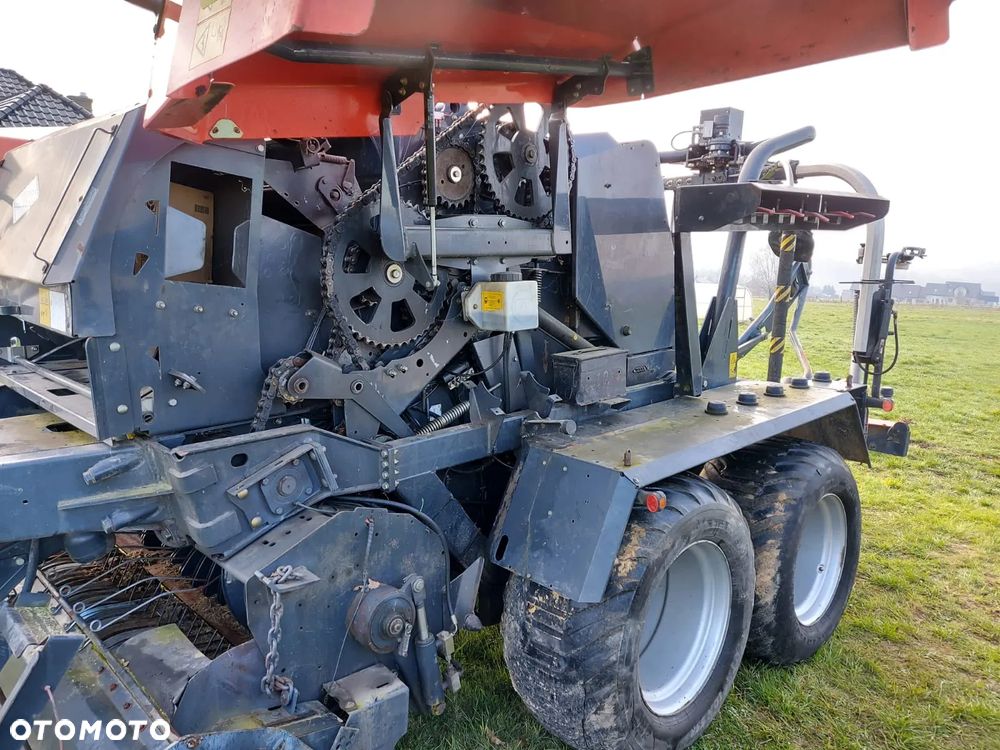 Kuhn FBP 2135 Powertrack - 10