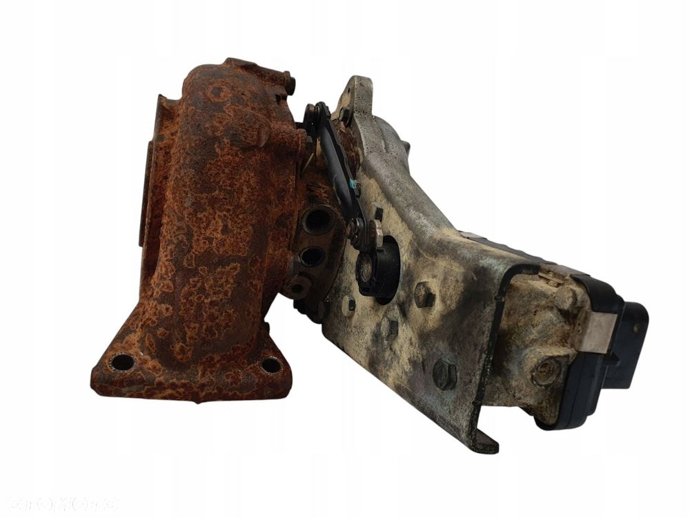 TURBOSPRĘŻARKA Volvo S60 S80 V70 2.4 D5 turbo 30757080 - 5